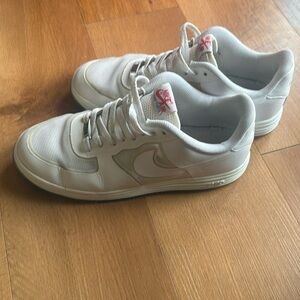NIKE AIR LUNAR FORCE 1 SIZE10.5